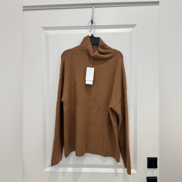 Treasure & Bond Sweaters - Treasure & Bond Turtleneck Sweater